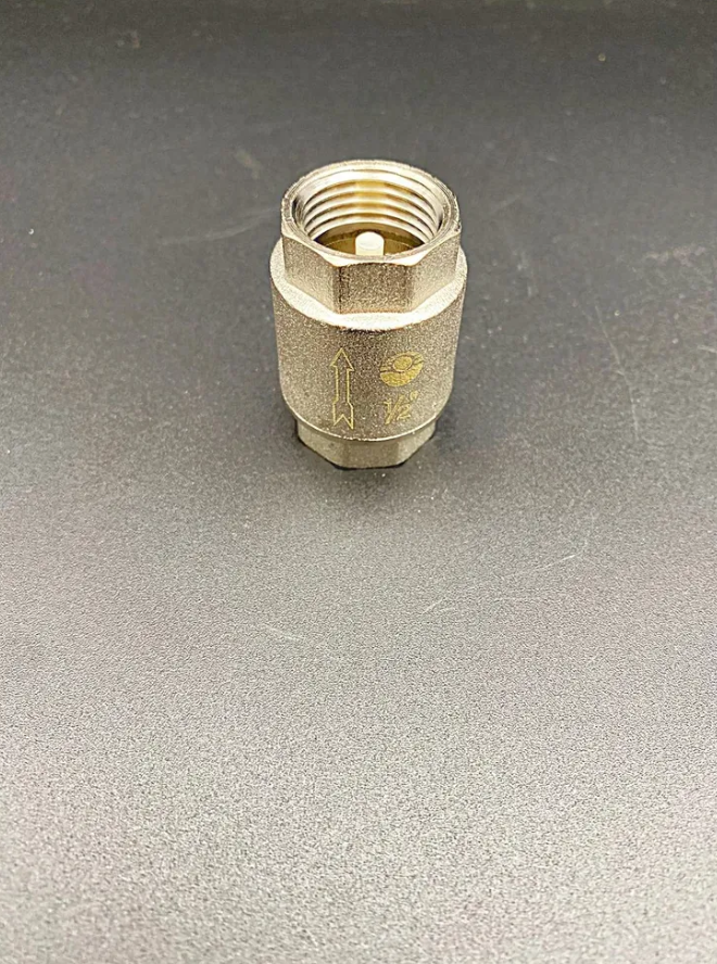 Клапан обратный латунный VALFEX 1/2" , арт.VF.161.N.012 Клапан обратный латунный VALFEX 1/2" , арт.VF.161.N.012