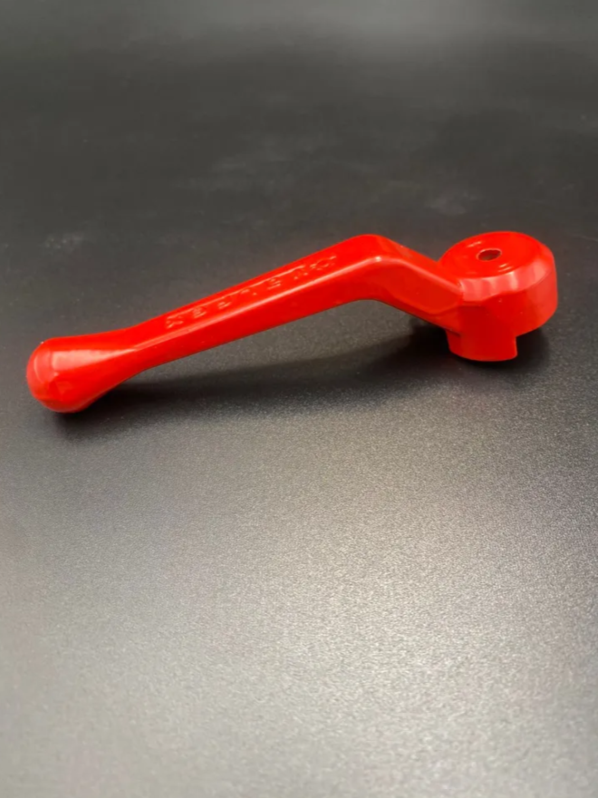 Ручка-рычаг 1";11/4" (посадочное гнездо как на фото) для шарового крана под пломбу (красная) VALFEX, арт.VF.RR3W.25.32.59 Ручка-рычаг 1";11/4" (посадочное гнездо как на фото) для шарового крана под пломбу (красная) VALFEX, арт.VF.RR3W.25.32.59