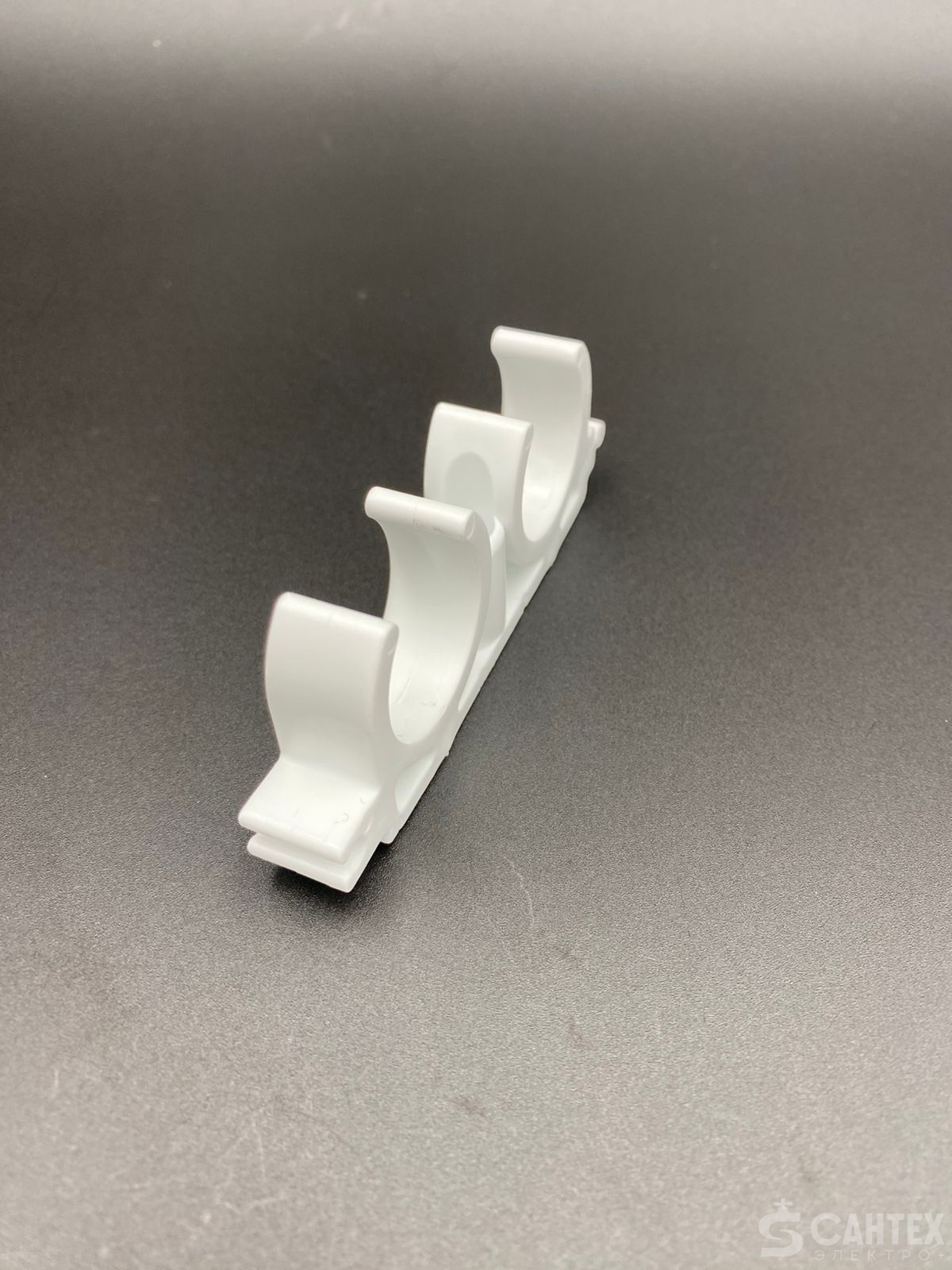 Крепление для труб двойная 25мм, VALFEX, арт.10161025