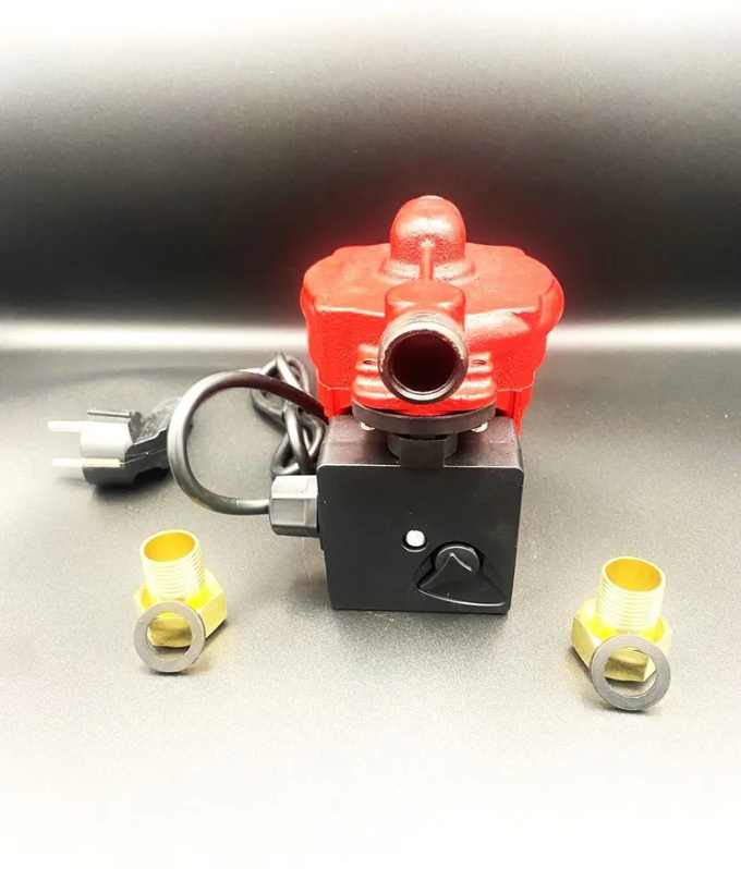 Компактный повысительный насос Valfex VPA 15-90 с гайками RS12/9G