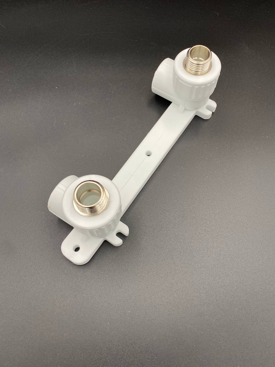 Планка PP-R монтажная белая 25х1/2" НР под смеситель с водорозетками, VALFEX, арт.10124220