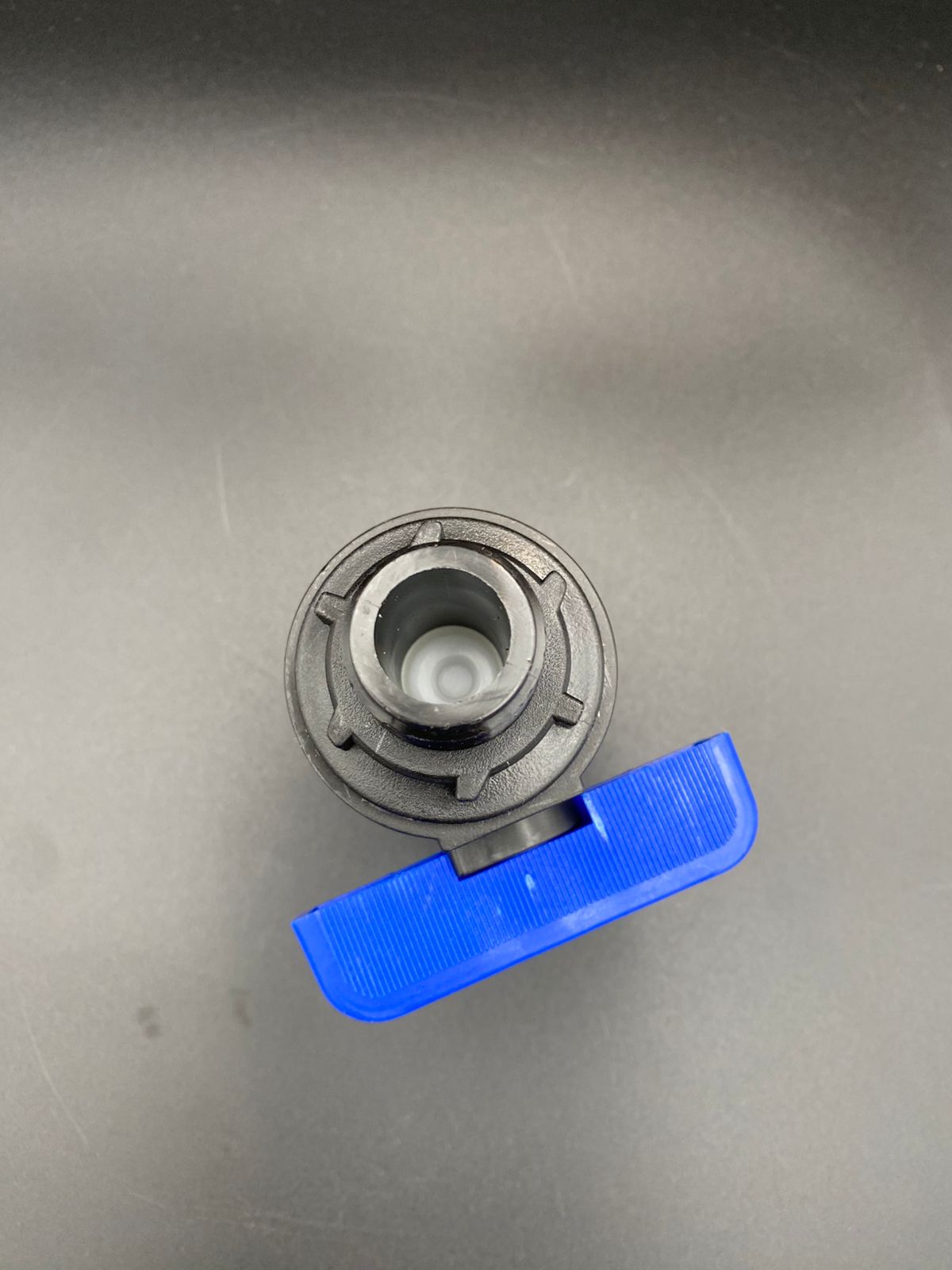 Кран шаровой 20x3/4" ПНД компрессионный цанга-наружная резьба VALFEX