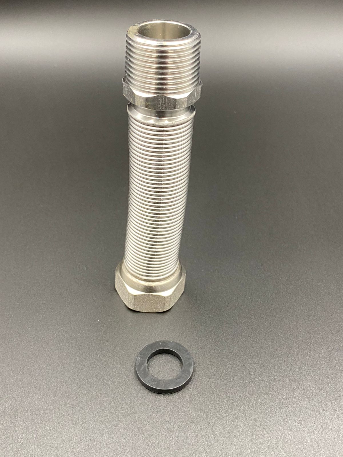 Подводка редукционная 3/4" г/ш (100-195мм) из нерж. стали сильфонного типа, арт.C-H100-033MF