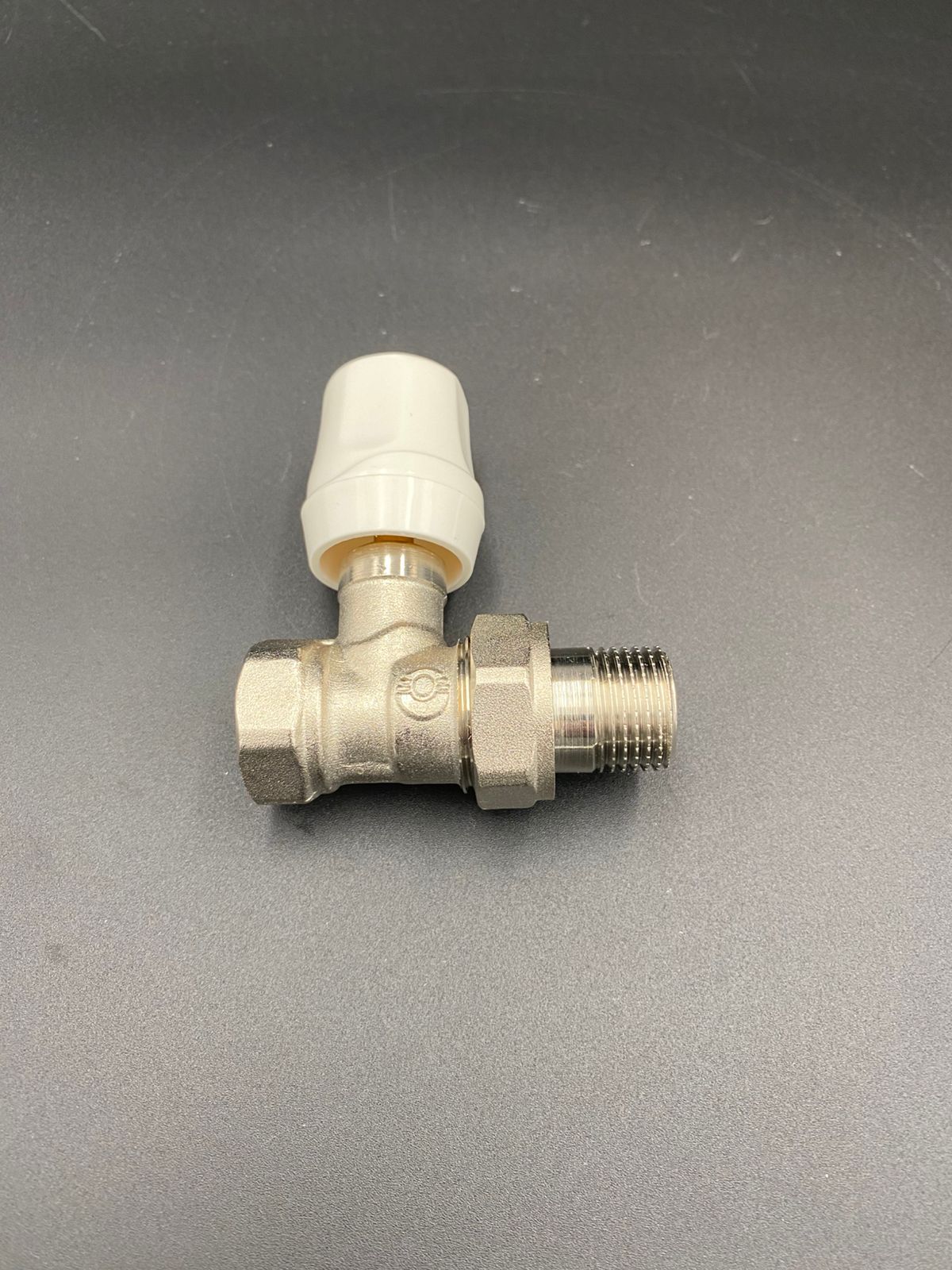 Клапан для радиаторов ручной прямой 1/2", VALFEX, арт.VF.08.R.04