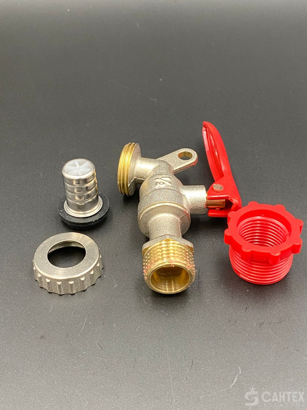 Кран шаровой водоразборный для шланга с замком 1/2" НР TIM арт.BV219-02N