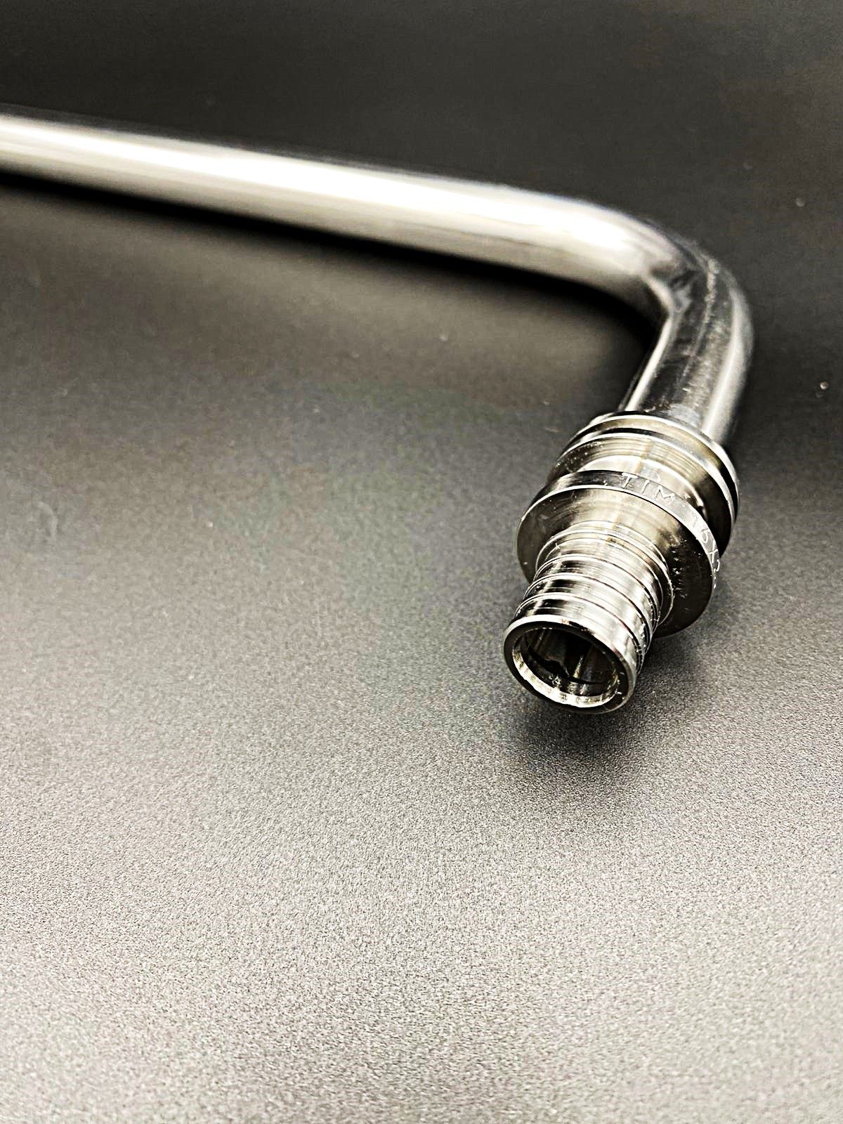 Г-образная трубка для подключения радиатора 16(2.2)x15 мм 500 мм ,TIM ,арт.H-L1602-50