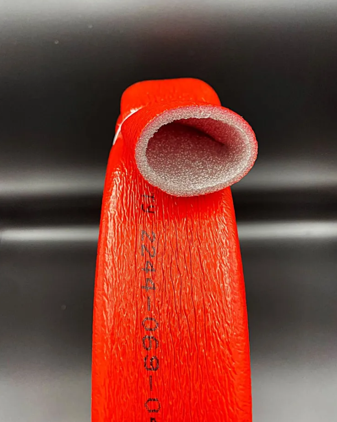 Утеплитель для труб Valfex, внутренний d28 мм, 4 мм, VF.28.04.10.R, красная, 10 м