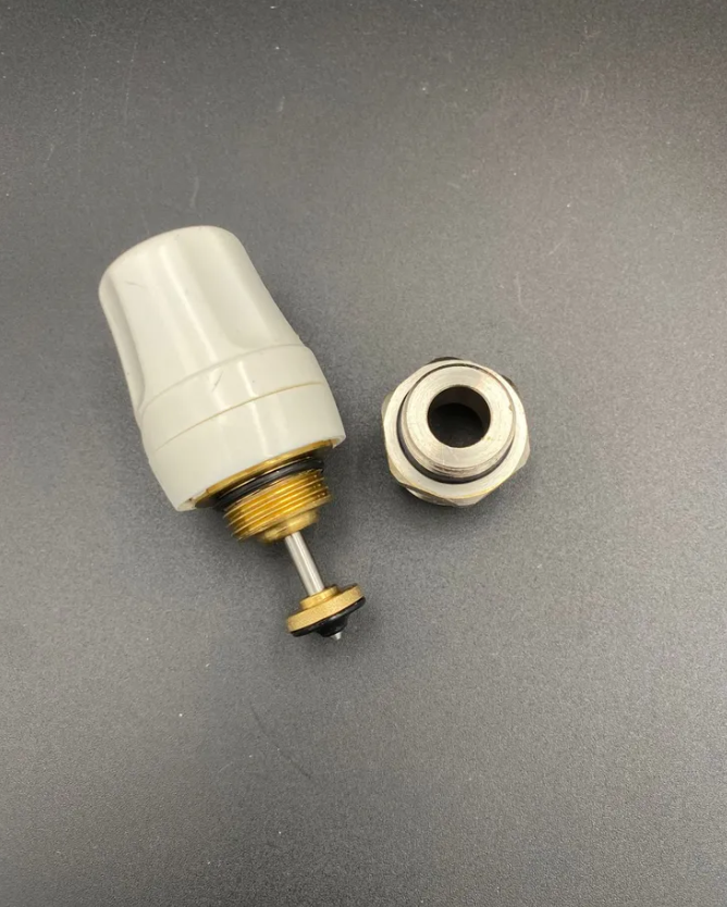 Клапан термостатический с ниппелем, под евроконус 1/2"х3/4", VALFEX, арт.VF.675.TE.012.034