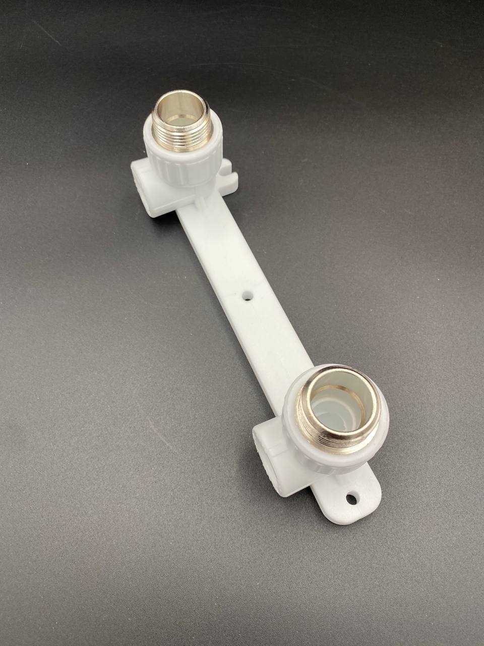 Планка PP-R монтажная белая 20х3/4" НР под смеситель с водорозетками, VALFEX, арт.10124320