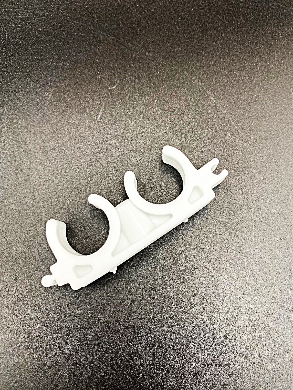 Опора полипропиленовая двойная для труб 20мм, VALFEX, арт.10161020