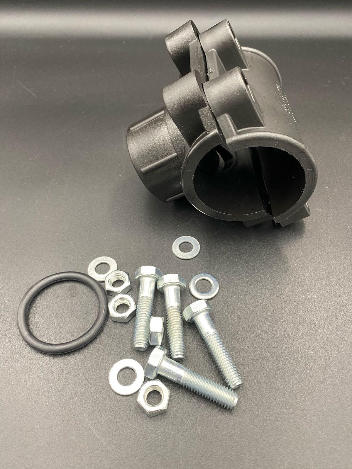 Седелка болтовая 50x11/4" ПНД черный VALFEX