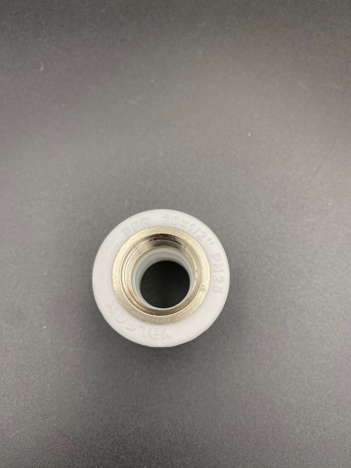 Муфта комбинированная переходная 20 мм x 1/2'' ВР, VALFEX, арт.10129020