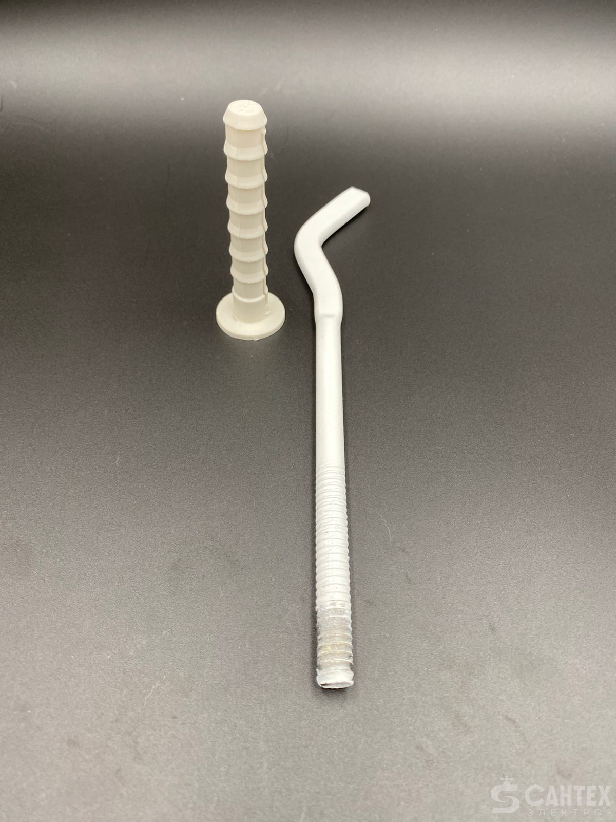 Кронштейн штыревой 9х220мм плоский с дюбелем VALFEX, арт.402009220