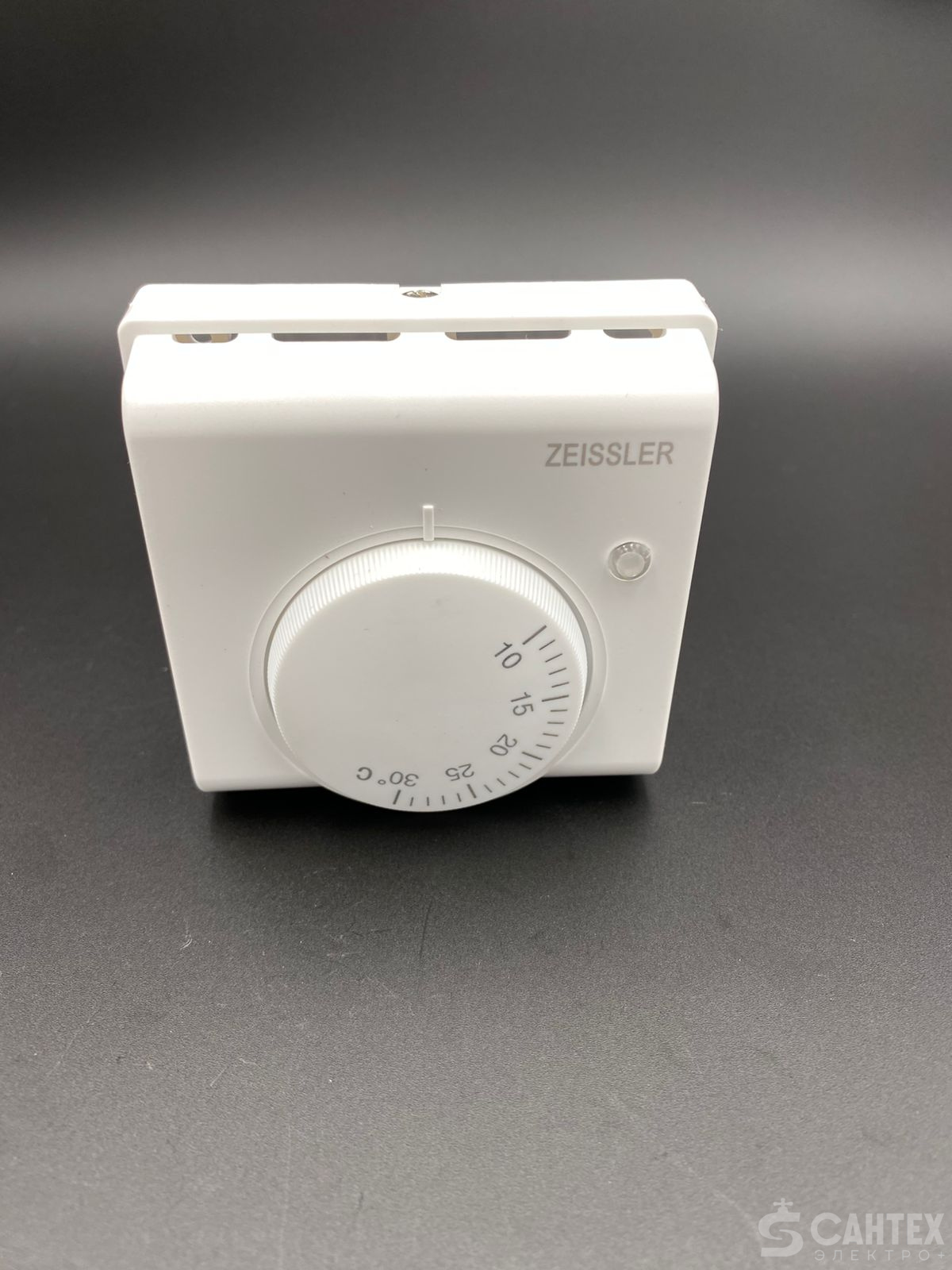 Термостат комнатный для теплого пола 220В/3А ZEISSLER арт.M5.813