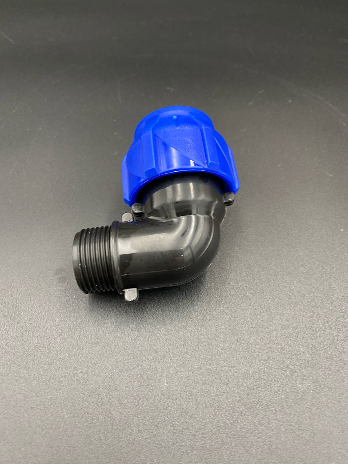 Отвод компрессионный 90 гр. ПНД НР 25х3/4", VALFEX