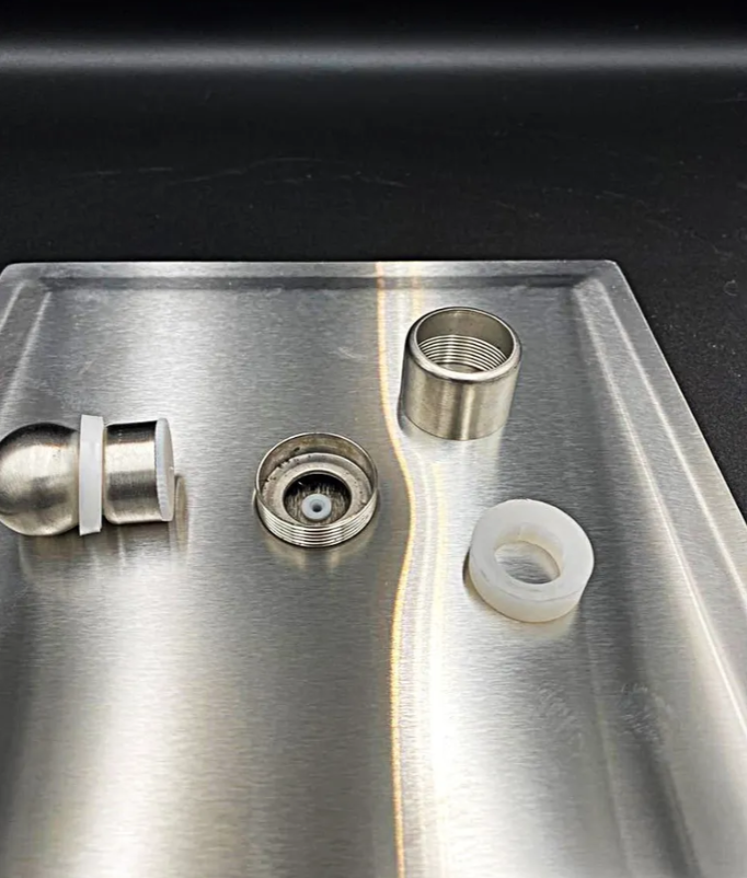 Лейка тропического (верхнего) душа из нержавеющей стали КВАДРАТ 200 мм, цвет хром Valfex VF.004