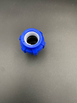 Муфта компрессионная соединительная ПНД НР 20х1/2" VALFEX