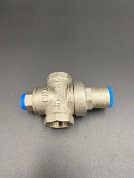Редуктор давления под манометр (компактный) 1/2" ВР, TIM, арт.BL2802std